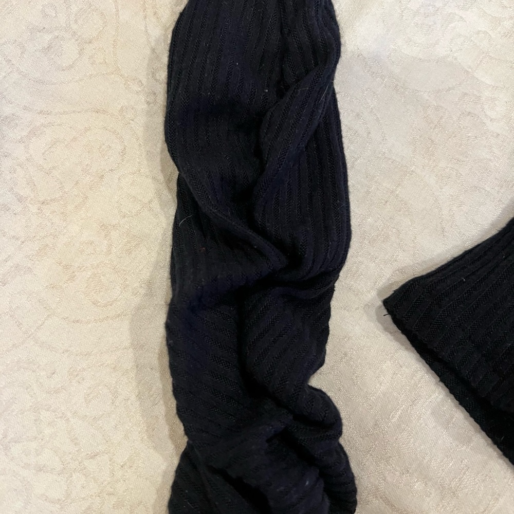 Free People Intimately ribbed sweater with ruched wrist detail. - Picture 4 of 4